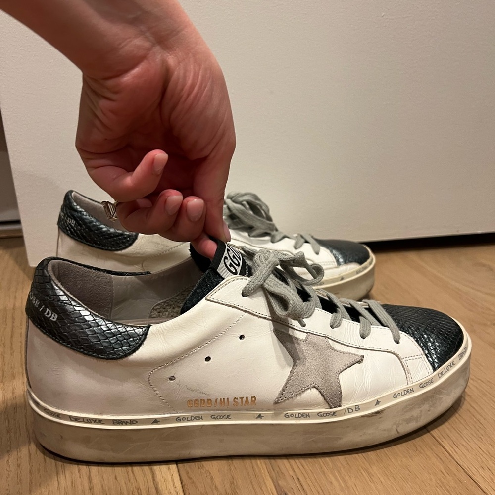 Golden Gooser Snake Skin Turquoise Hi Stars